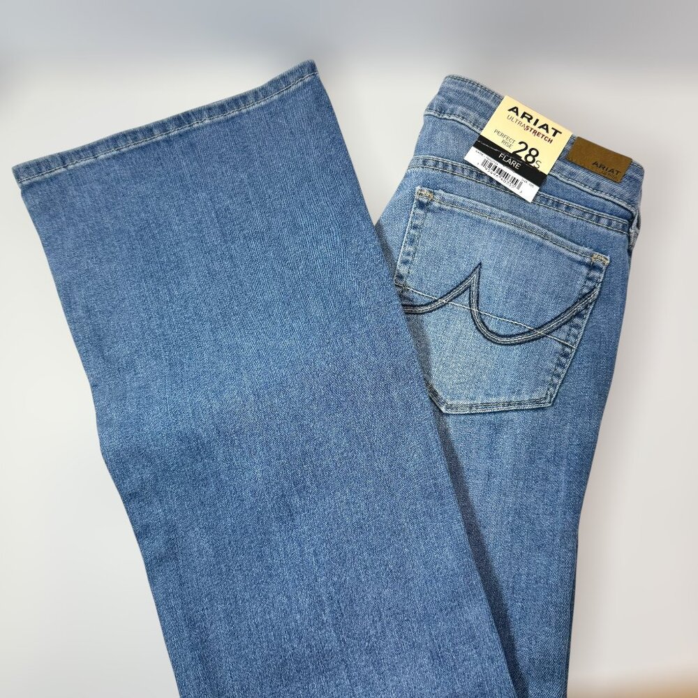 Ariat Women's Classic Blue Wide Leg Jeans